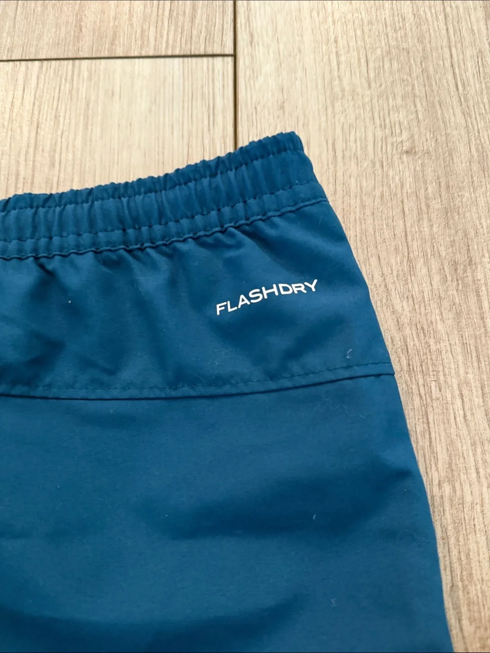 The North Face Girls Amphibious Class V Shorts Blue Coral Large